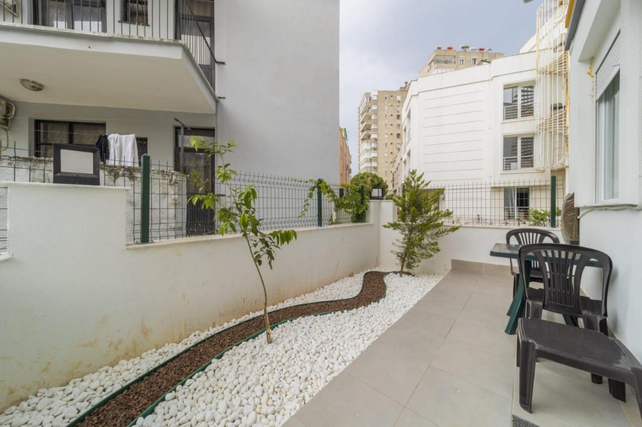 Charming And Central Flat Near Beach In Muratpasa Apartment Antalya Bagian luar foto